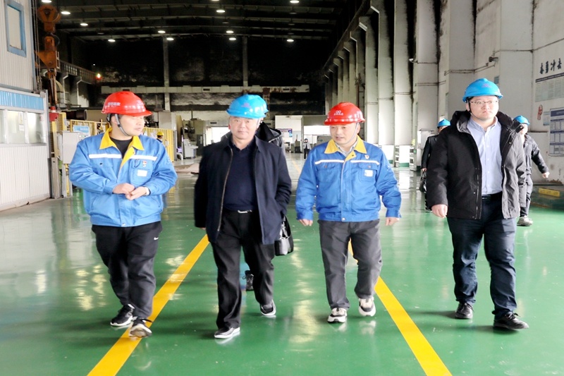 2024年 1月30日，浙江省經(jīng)信廳機關(guān)黨委二級巡視員孫自強蒞臨景興紙業(yè)開展歲末年初安全生產(chǎn)督導(dǎo)